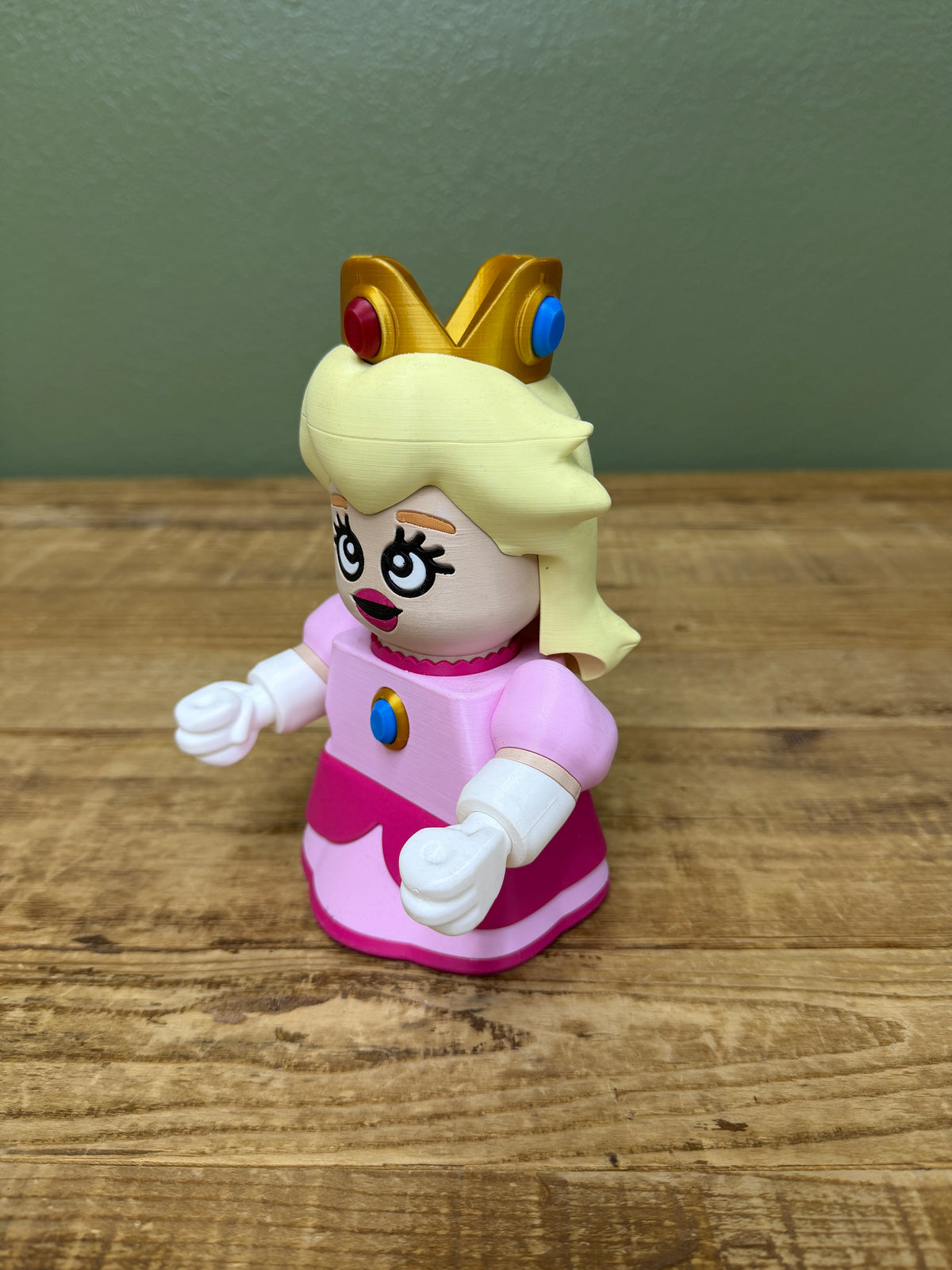 Chunky Princess Peach